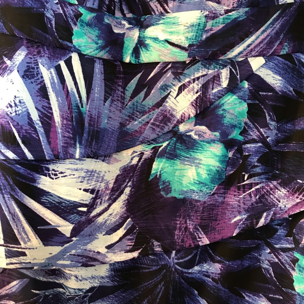 DRESS - Picture 3 of 5